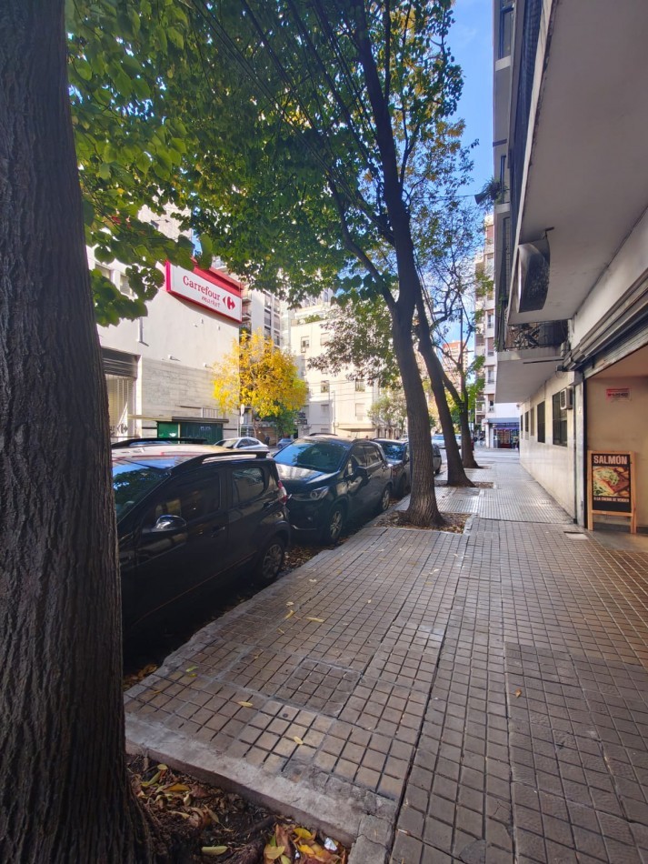 OPORTUNIDAD EN RECOLETA. Departamento de 3 ambientes super luminoso a metros de Alto Palermo. Ideal para vivienda o inversion por ubicacion, conectividad y potencial de revalorizacion