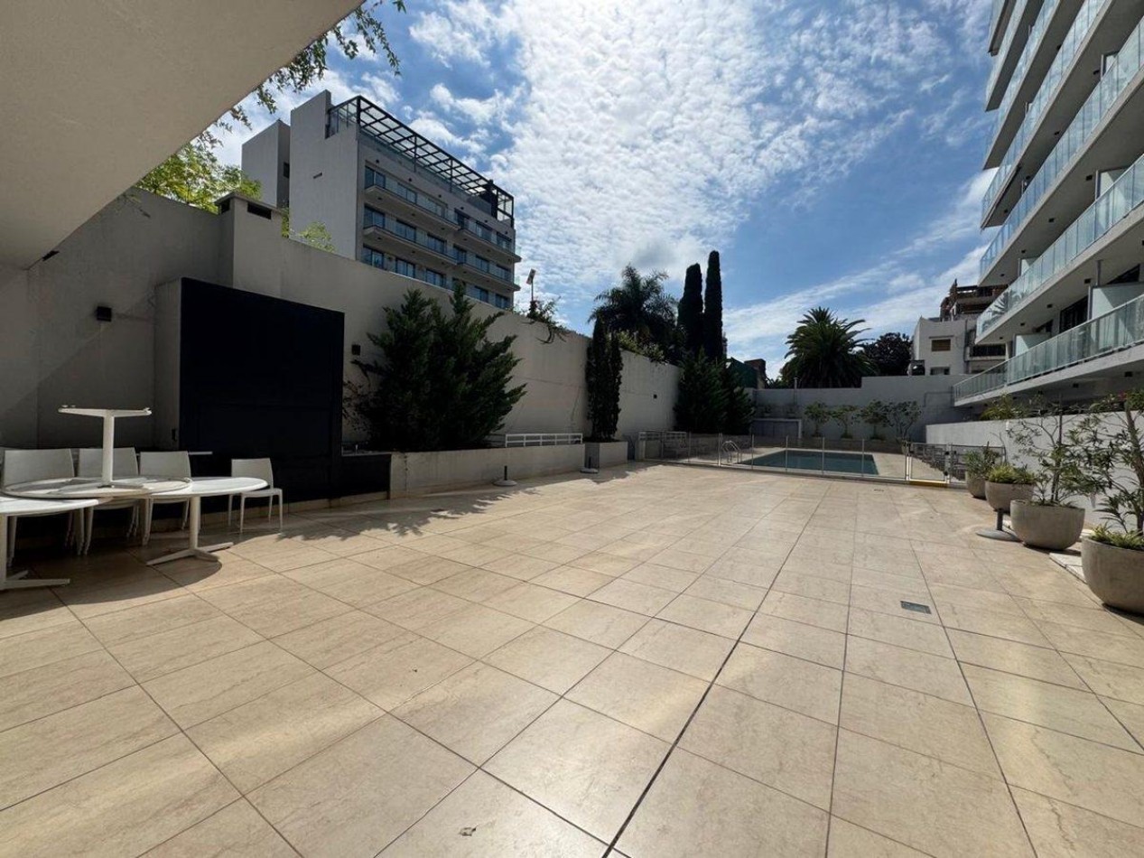 Torre Devoto | Monoambiente Premium | Piso Alto con Vista Panoramica | Super Luminoso | Amenities y Seguridad