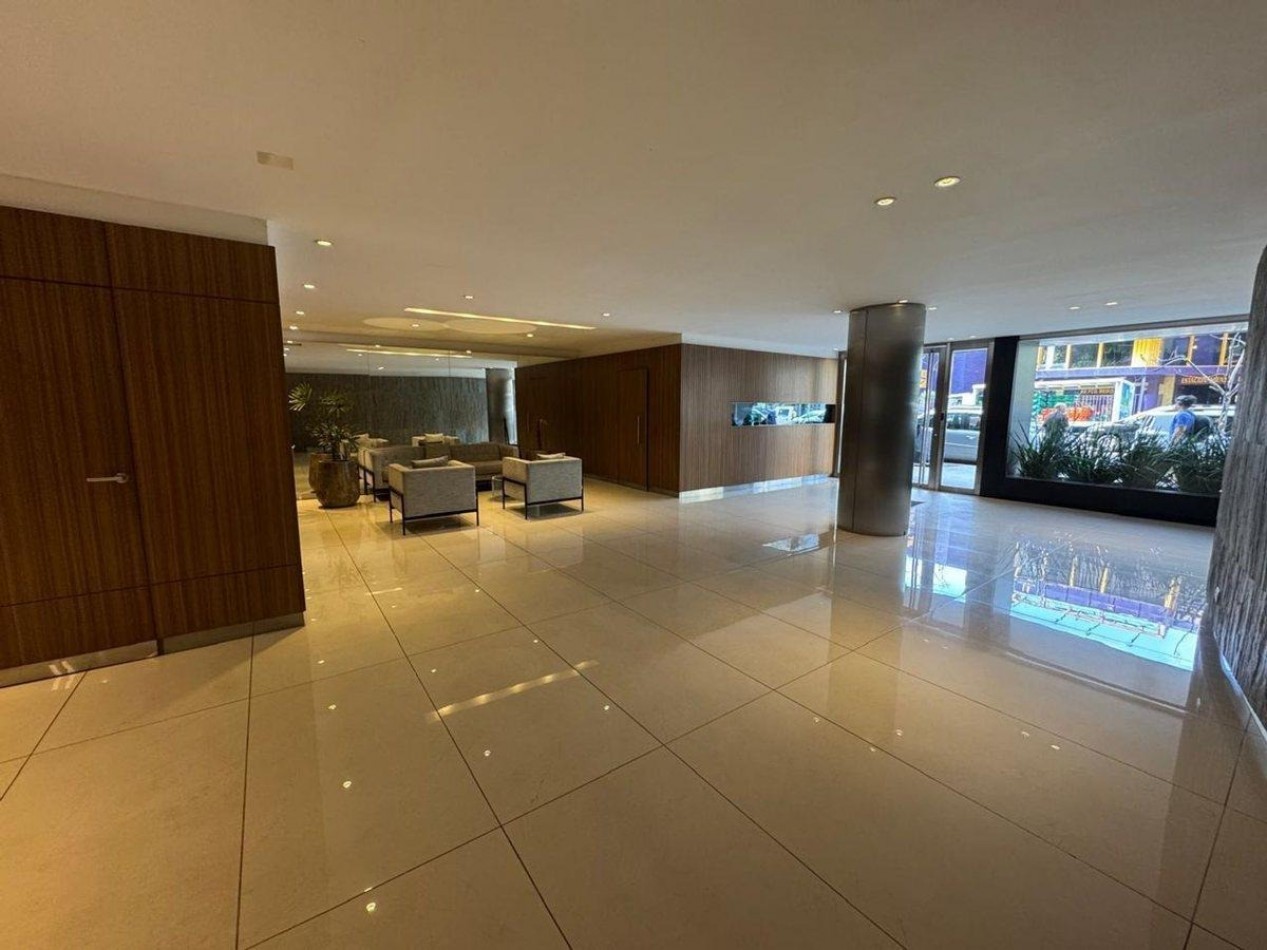 Torre Devoto | Monoambiente Premium | Piso Alto con Vista Panoramica | Super Luminoso | Amenities y Seguridad