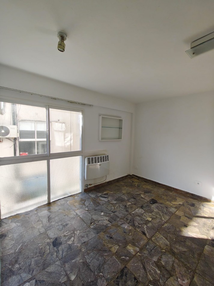 RECOLETA | VENTA 2 AMBIENTES AL FRENTE CON BALCON | 47 m² | MUY LUMINOSO