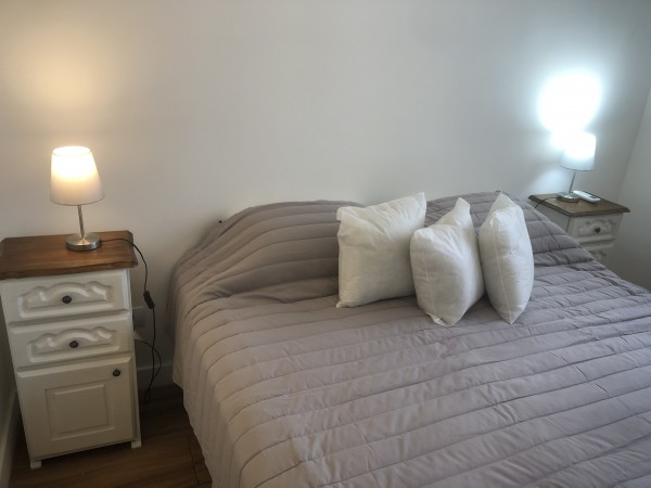 Departamento de dos ambientes en Barrio Norte, Montevideo y Parana - moderno y nuevo!