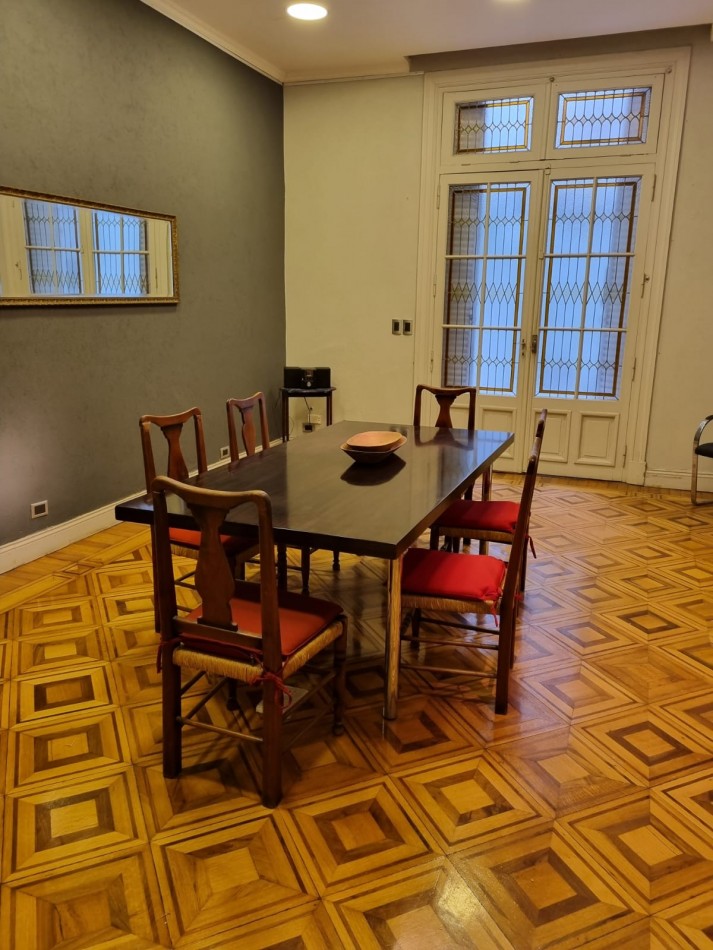 Departamento 3/4 dormitorios- Esmeralda y Av. Cordoba.