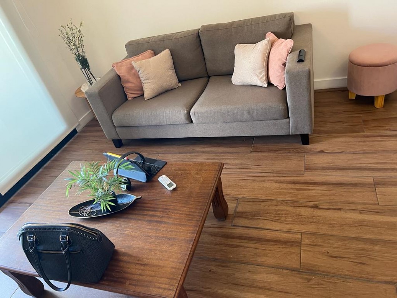 Departamento de dos ambientes en Barrio Norte, Montevideo y Parana - moderno y nuevo!