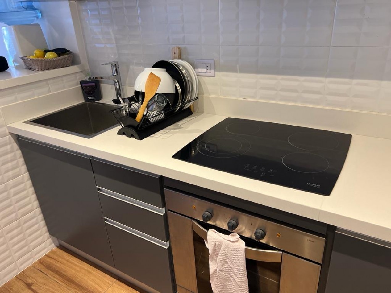 Departamento de dos ambientes en Barrio Norte, Montevideo y Parana - moderno y nuevo!