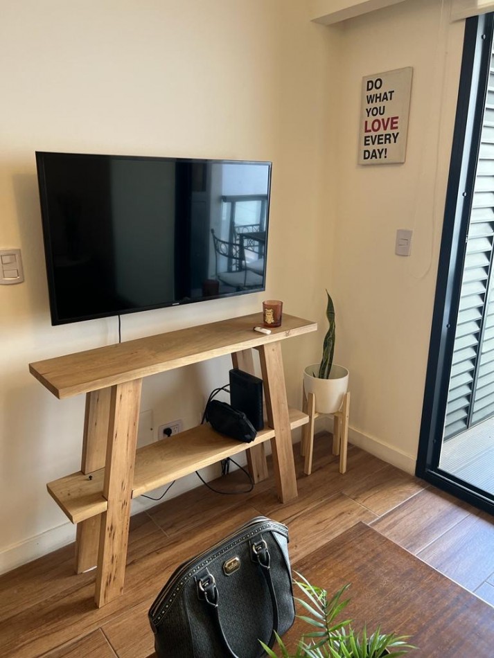 Departamento de dos ambientes en Barrio Norte, Montevideo y Parana - moderno y nuevo!