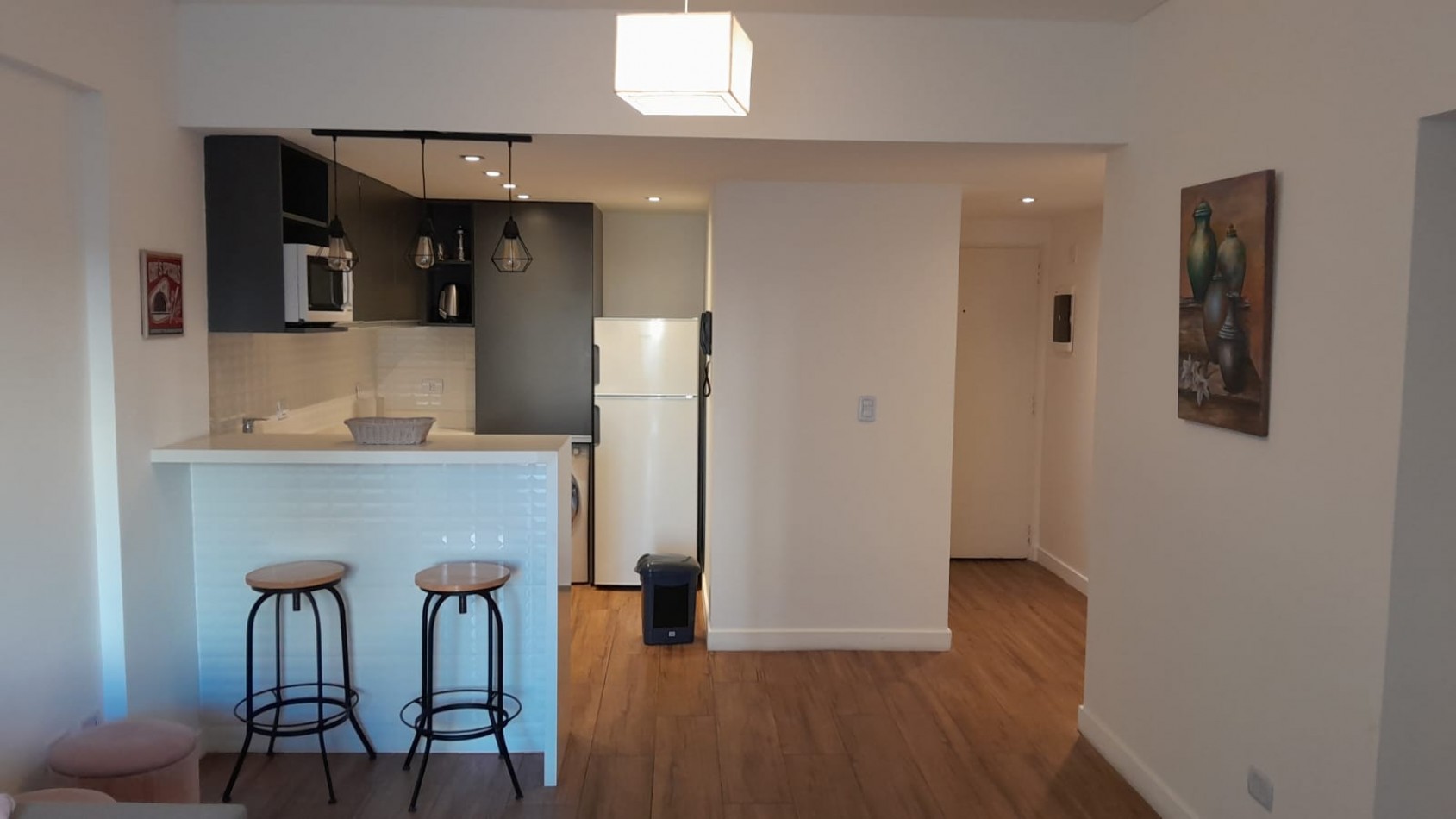 Departamento de dos ambientes en Barrio Norte, Montevideo y Parana - moderno y nuevo!