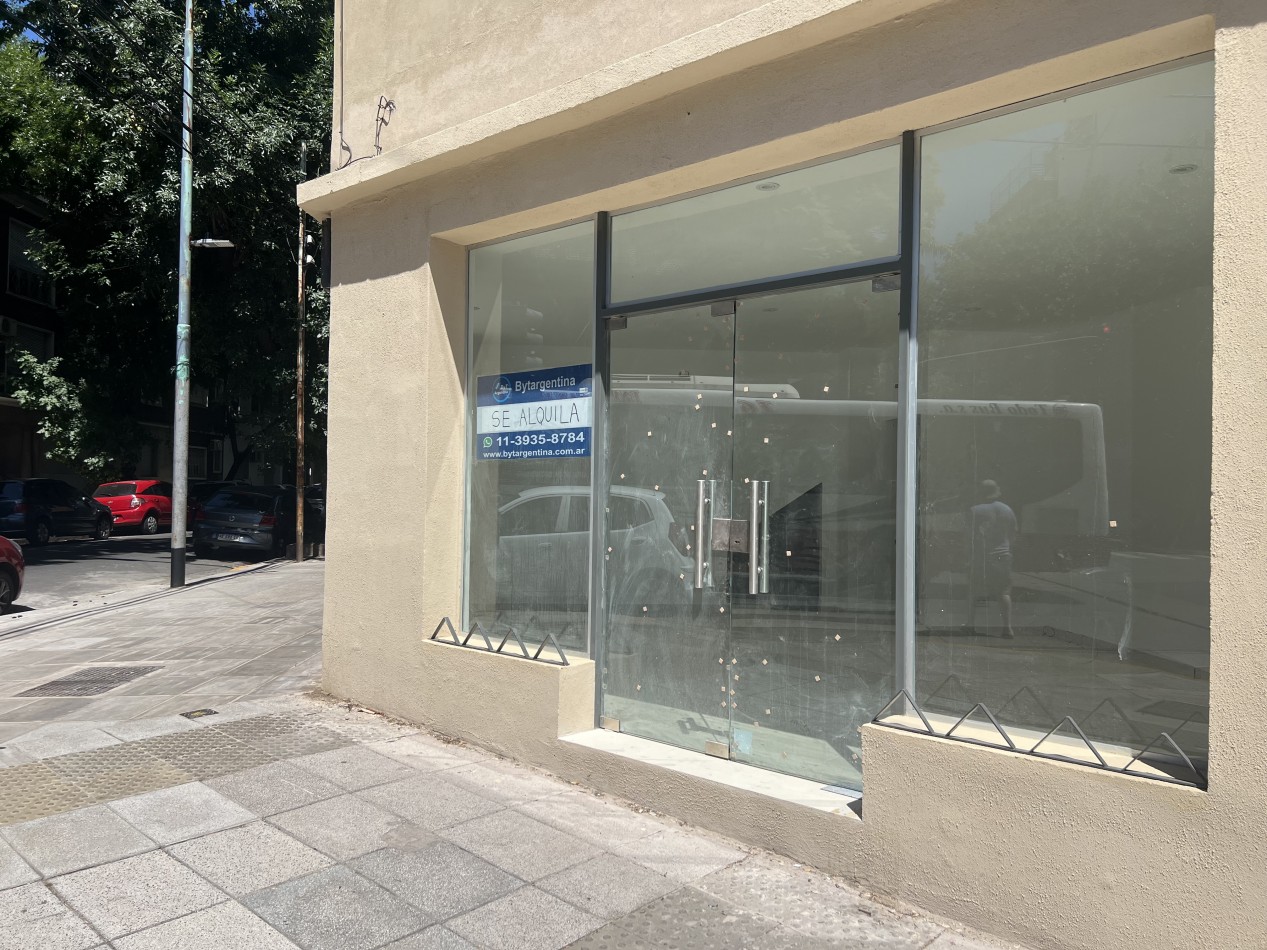 Local comercial impecable en esquina - Zapiola y Cespedes - Colegiales