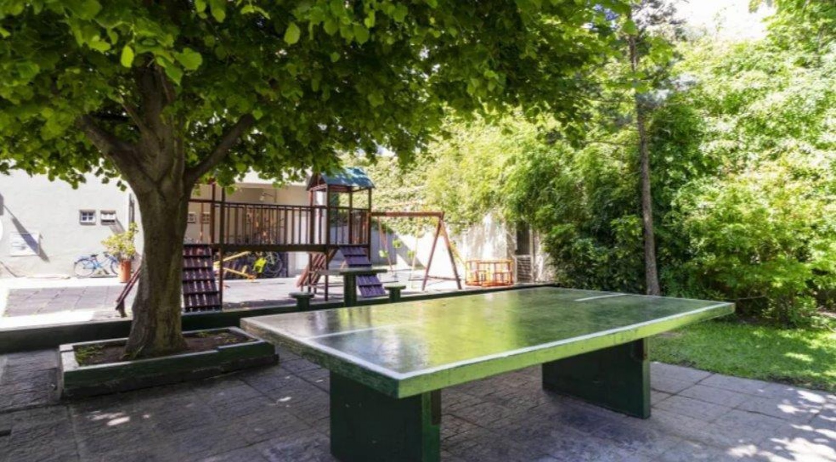 Sanchez de Loria y Moreno - ALMAGRO  2 ambientes con amenities- piscina, amplio jardin, cancha paddle. seg 24hs