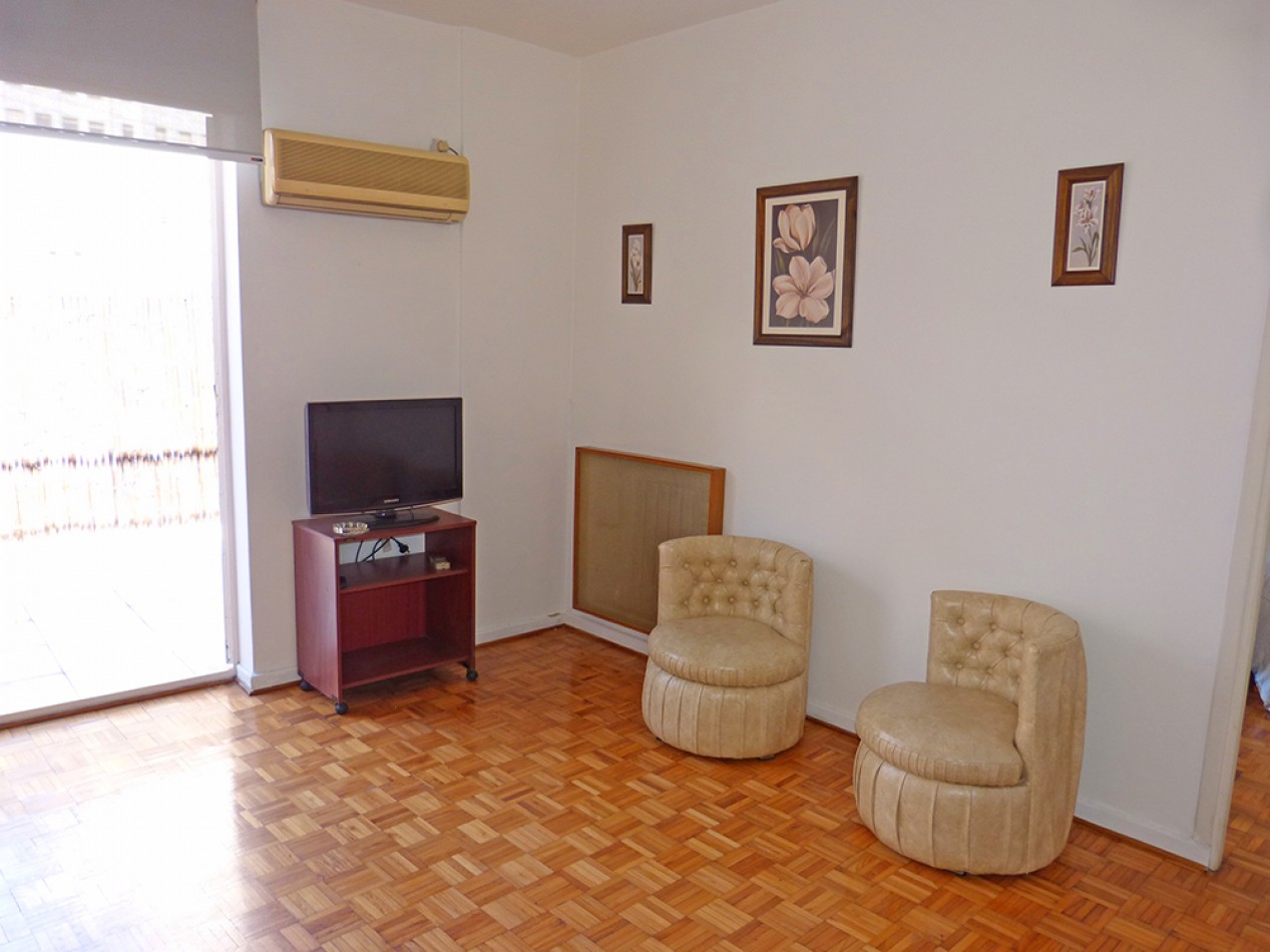 Alquiler Departamento 2 Ambientes Amoblado en Retiro, CABA - Balcon Terraza al Frente - Cerca Puerto Madero