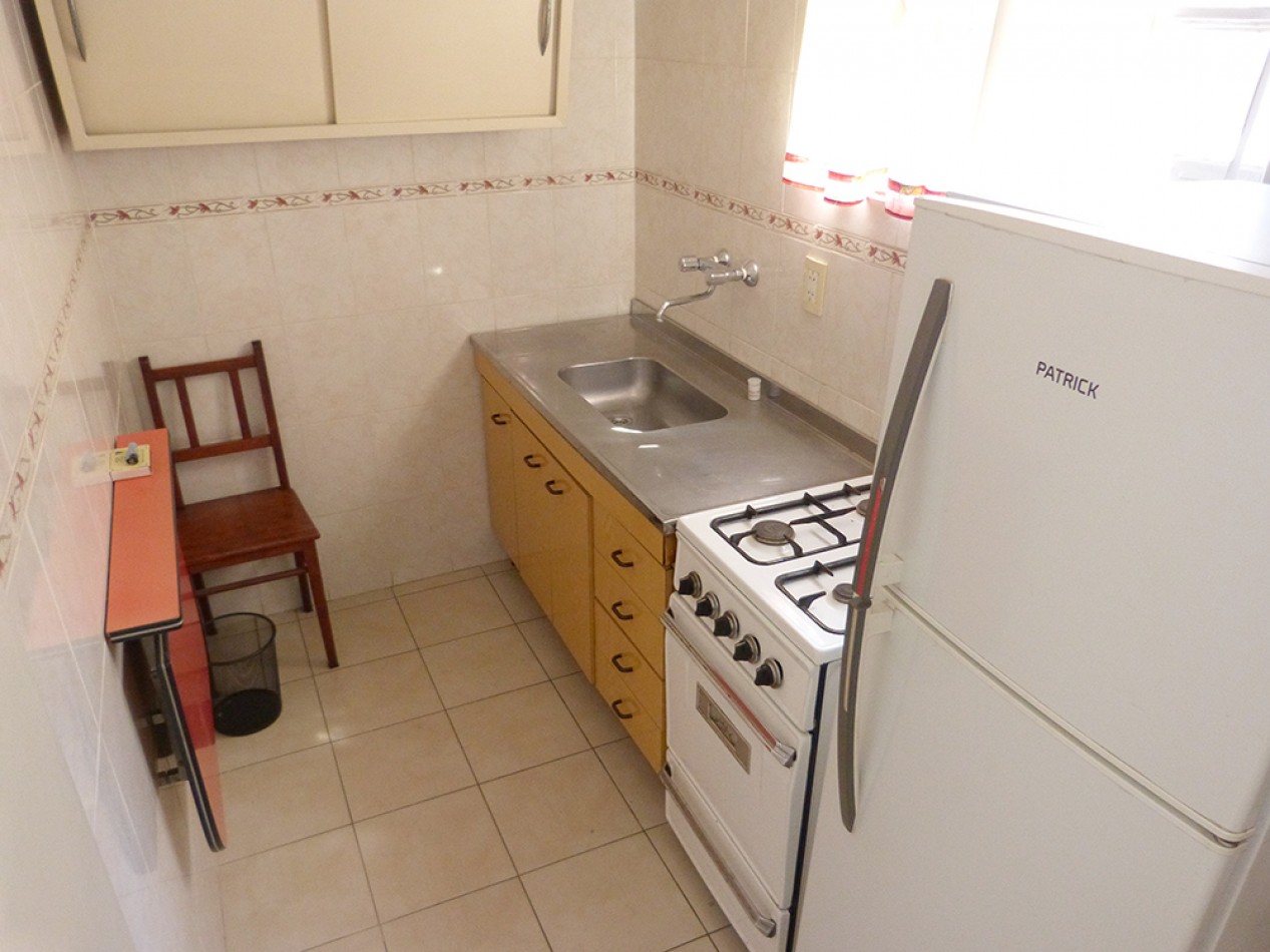 Alquiler Departamento 2 Ambientes Amoblado en Retiro, CABA - Balcon Terraza al Frente - Cerca Puerto Madero