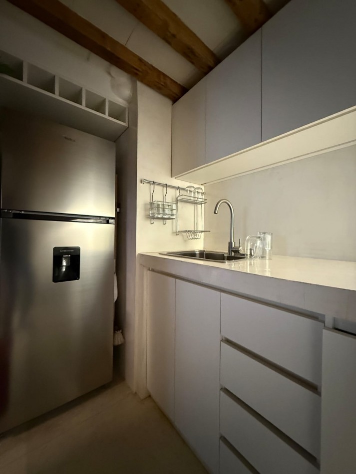 DUPLEX 2 AMBIENTES EN EDIFICIO FRANCES AMUEBLADO EN RECOLETA
