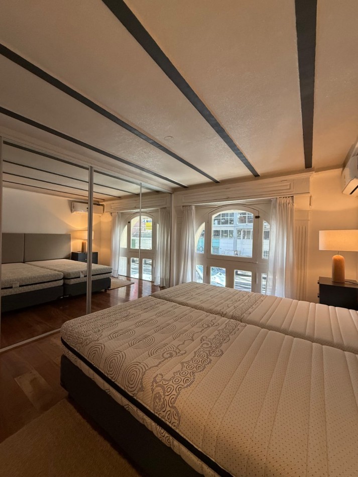 DUPLEX 2 AMBIENTES EN EDIFICIO FRANCES AMUEBLADO EN RECOLETA