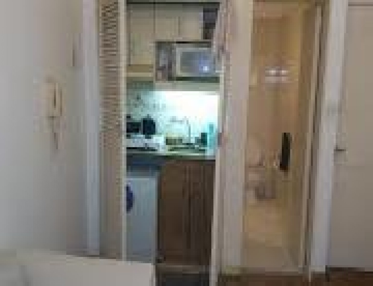 Departamiento de dos ambientes en Plaza San Martin