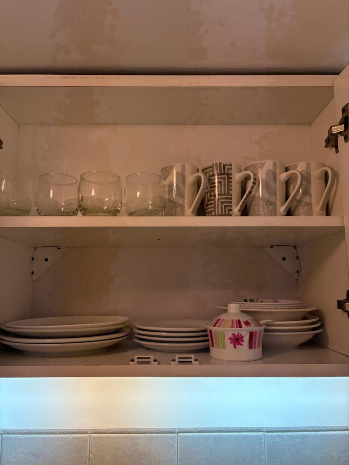 Departamento tipo casa · 3 dormitorios · 2 baños · patio · doble altura · super luminoso · totalmente equipado