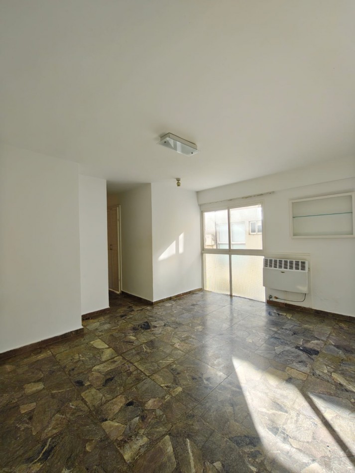 Departamento 2 Ambientes en Alquiler | Barrio Norte | Balcon al Frente | Luminoso | Apto Mascotas