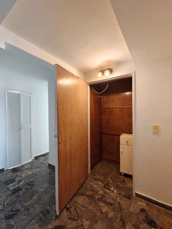 Departamento 2 Ambientes en Alquiler | Barrio Norte | Balcon al Frente | Luminoso | Apto Mascotas
