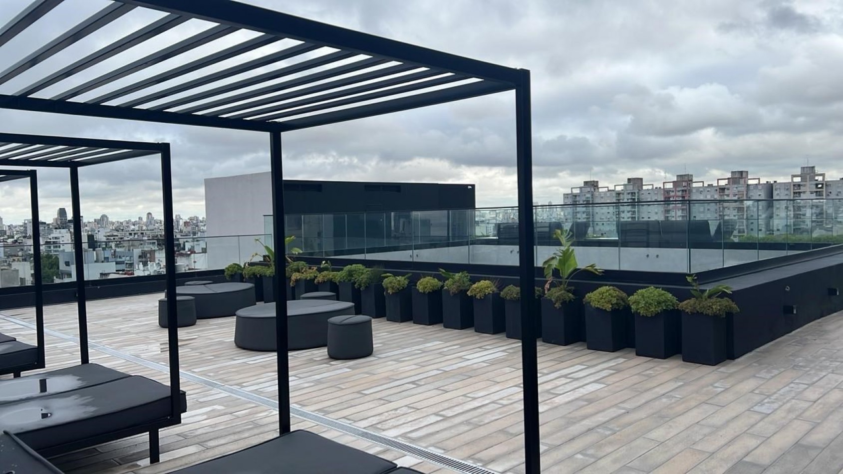 Alquiler temporario 2 ambientes premium en Palermo/Colegiales · 75 m² · balcon · cochera · amoblado