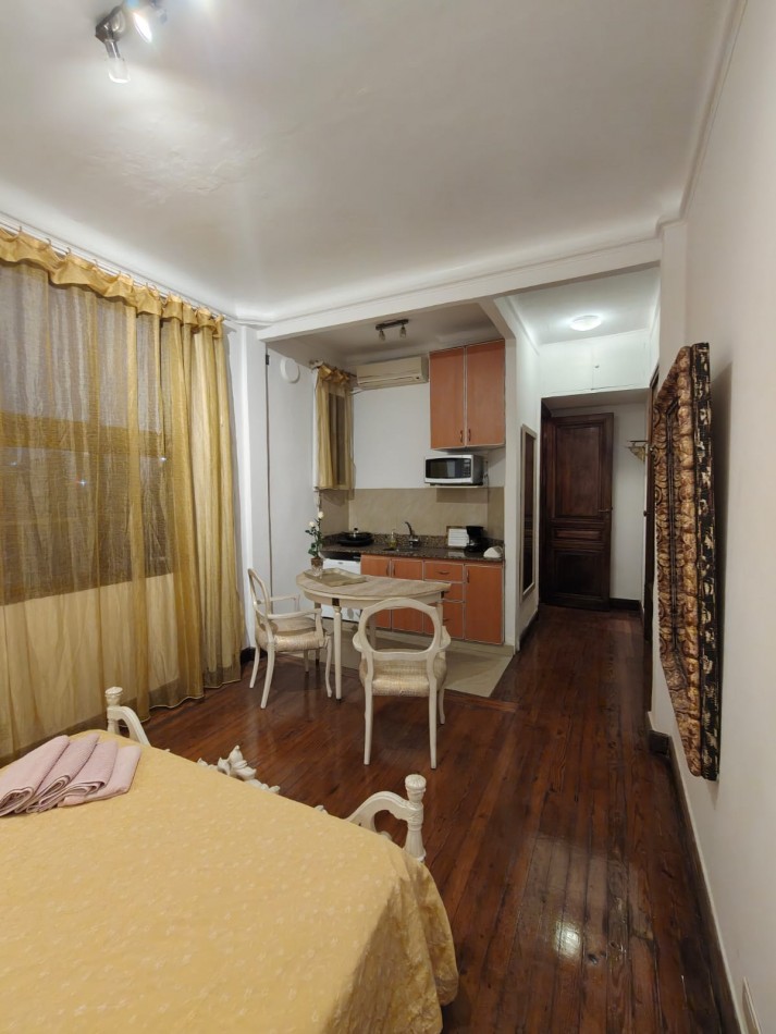 Monoambiente en Piso Alto | Muy Luminoso | Excelente Ubicacion en Retiro | Vista Abierta