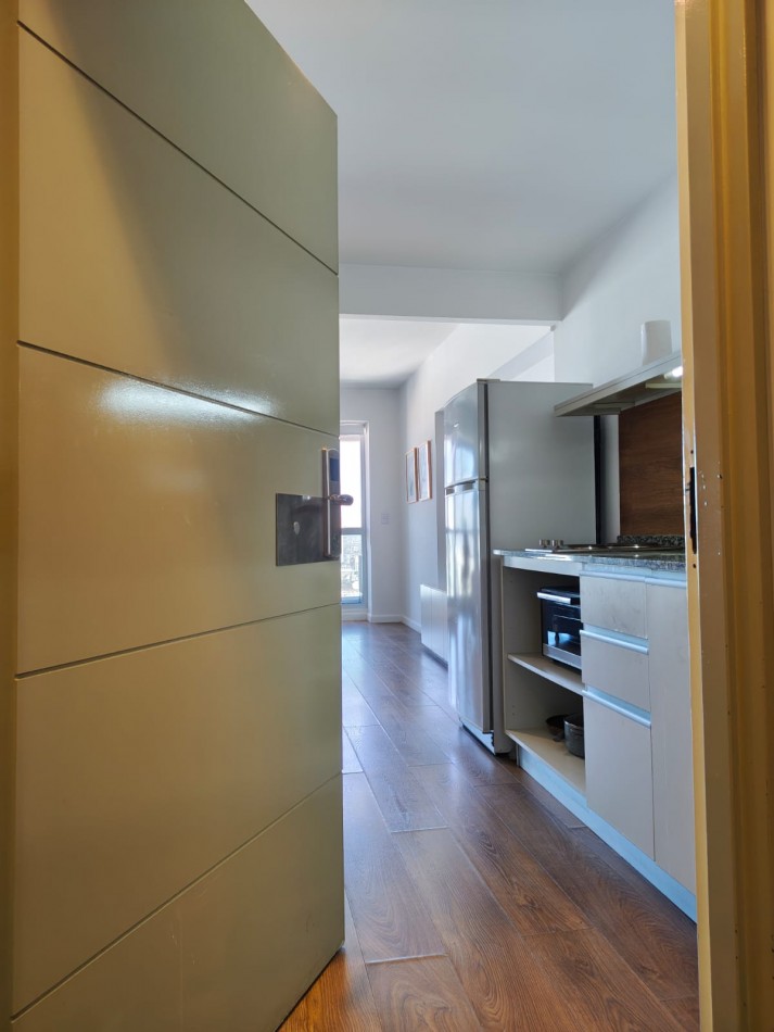 Monoambiente en alquiler Torre Bellini Retiro amoblado con balcon vista abierta y amenities