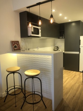 Departamento de dos ambientes en Barrio Norte, Montevideo y Parana - moderno y nuevo!