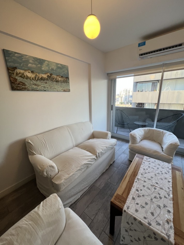 Moderno departamento de 2 amb. edif con seg. 24hs, preciosos amenities -Piscina, gimnasio, salon de eventos , parrilla -San Telmo
