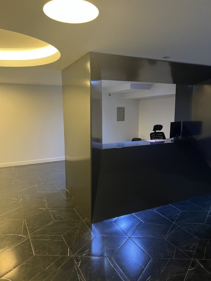 Moderno departamento de 2 amb. edif con seg. 24hs, preciosos amenities -Piscina, gimnasio, salon de eventos , parrilla -San Telmo