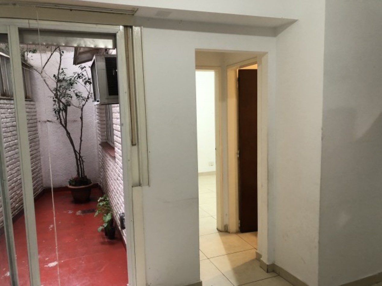 Oportunidad en Belgrano | 2 Ambientes con Patio | Bajas Expensas | Planta Baja | Ideal Vivienda o Inversion