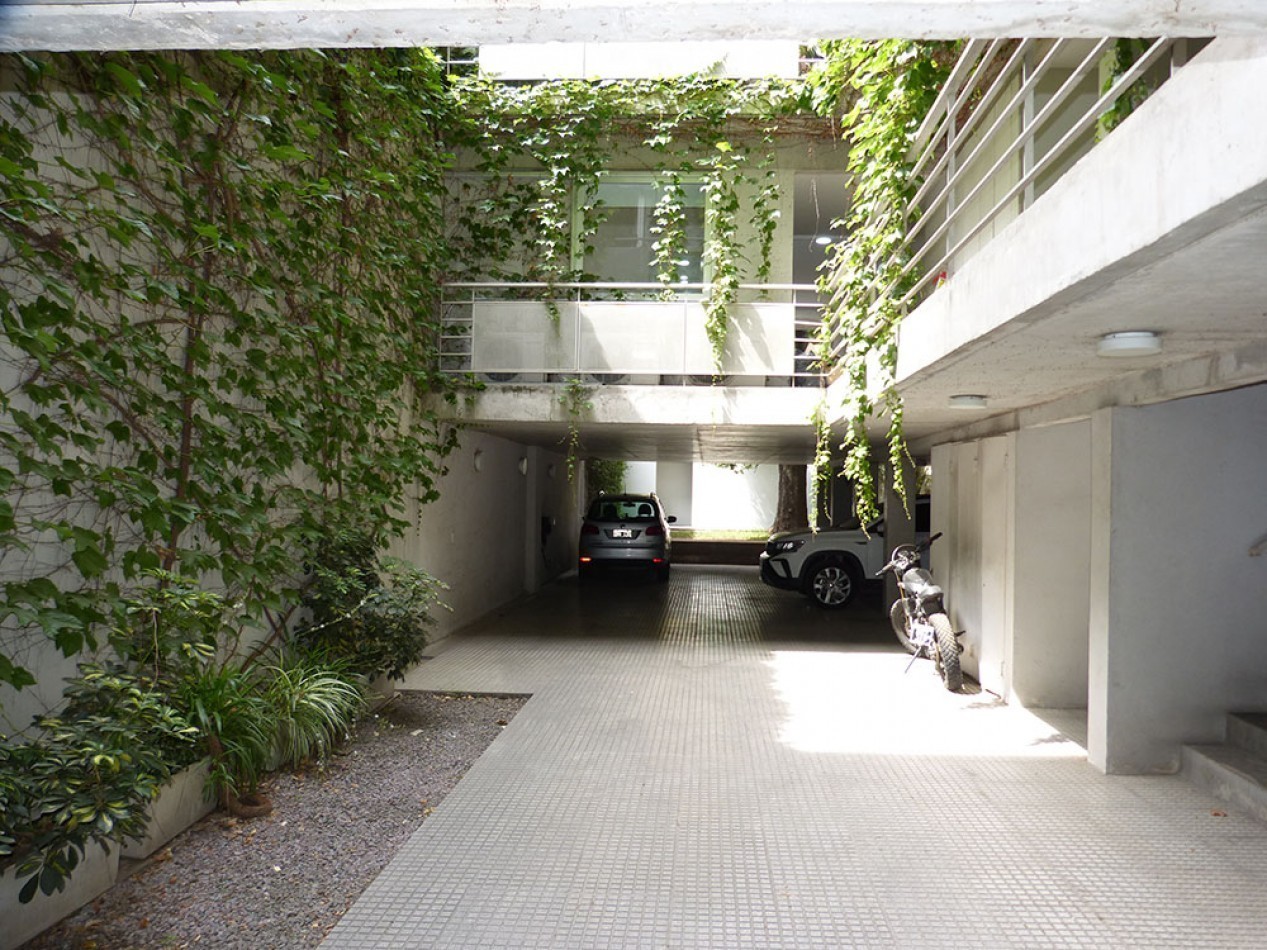 Amenabar - Precioso dos ambientes con amplio balcon terraza vista verde - Disponible 4 de Abril-