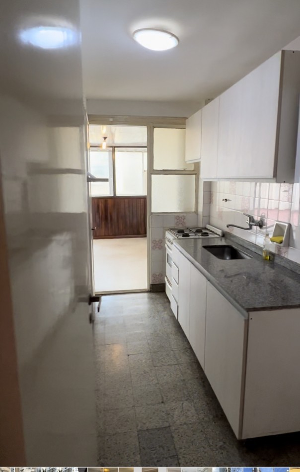 AGUERO 1600 - a pasos de Av. Santa Fe - amplia terraza privada. RECOLETA ---se esta pintando a nuevo!