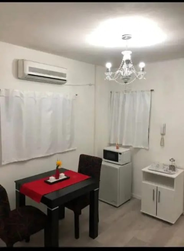 Monoambiente en el centro, Rodriguez Peña y Callao