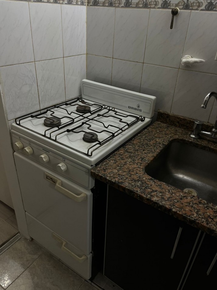 Monoambiente en el centro, Rodriguez Peña y Callao
