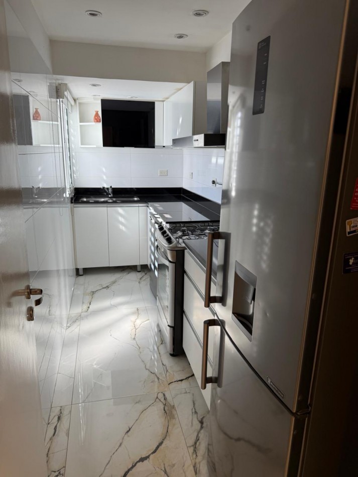 Departamento de 3 ambientes, con parrilla y vista panoramica