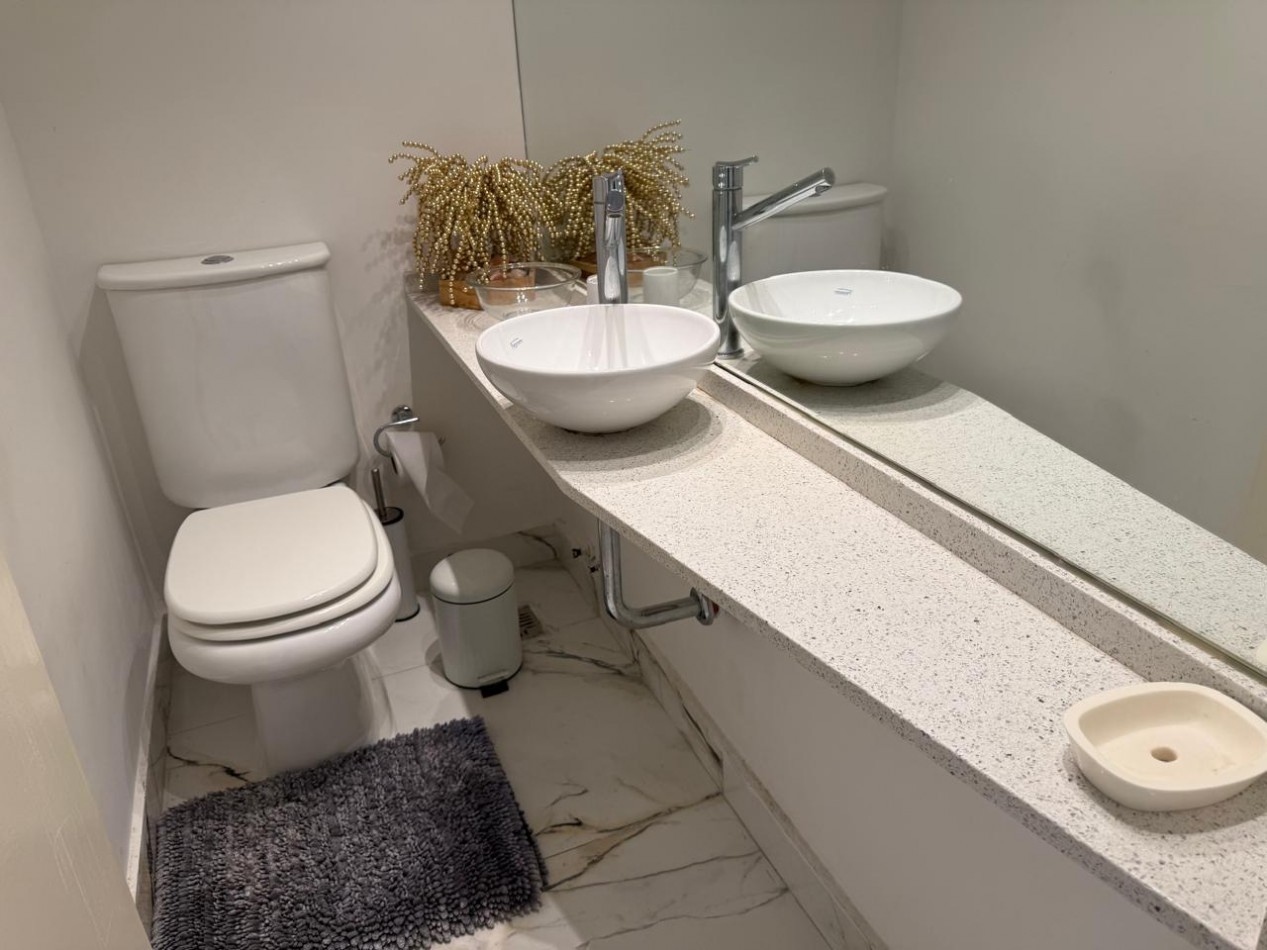 Departamento de 3 ambientes, con parrilla y vista panoramica