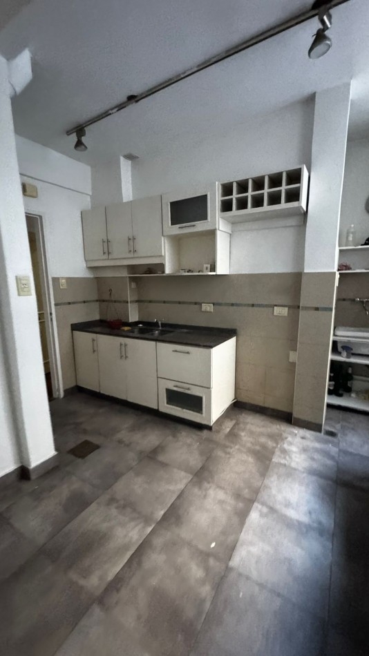 Palermo | 3 amb. 73m² contrafrente luminoso | 2 baños | AC | Acepta mascotas