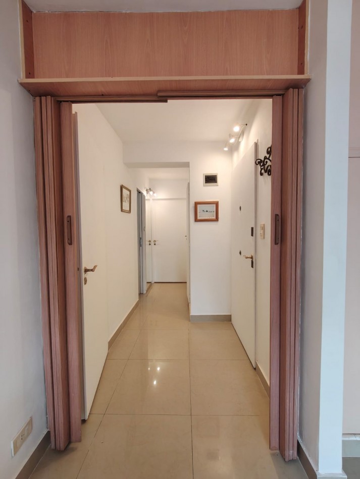 Excelente Departamento en Alquiler | Amplio, Luminoso y con Ubicacion Premium en Florida 800