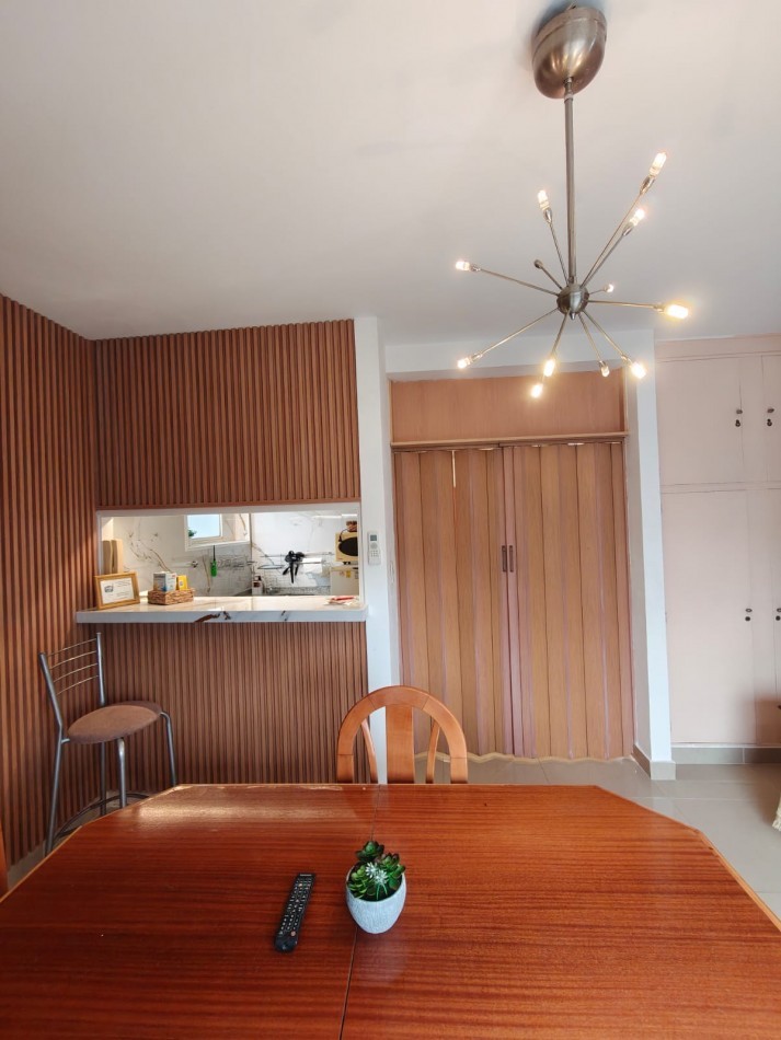 Excelente Departamento en Alquiler | Amplio, Luminoso y con Ubicacion Premium en Florida 800