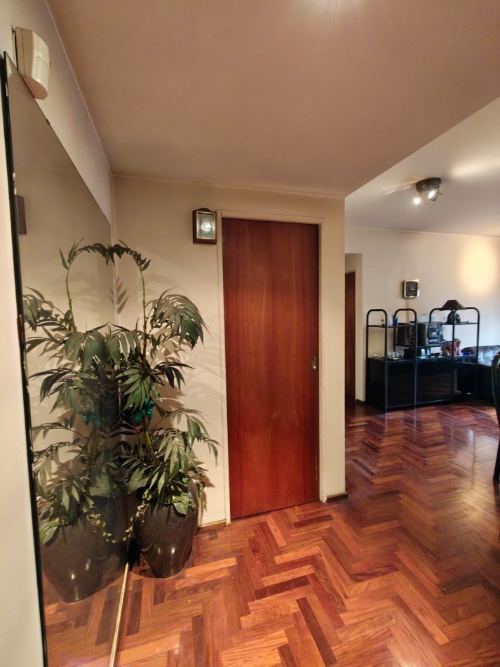 Caballito | 2 Ambientes Super Luminoso en Excelente Estado | Ubicacion Premium Cerca de Todo