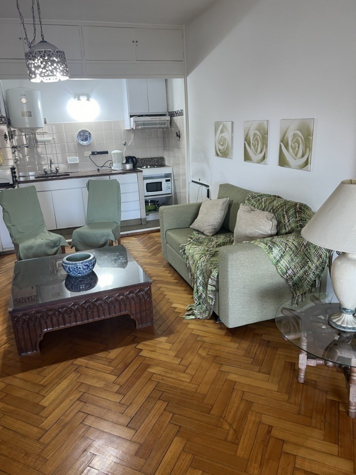 Monoambiente en Venta en Palermo con Balcon 47 m² Super Luminoso Ideal Inversion Av. Cordoba y Bulnes