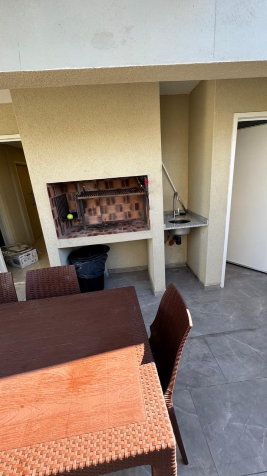 Monoambiente a Estrenar en Alquiler con Balcon al Frente Amoblado y Muy Luminoso Tucuman y Medrano