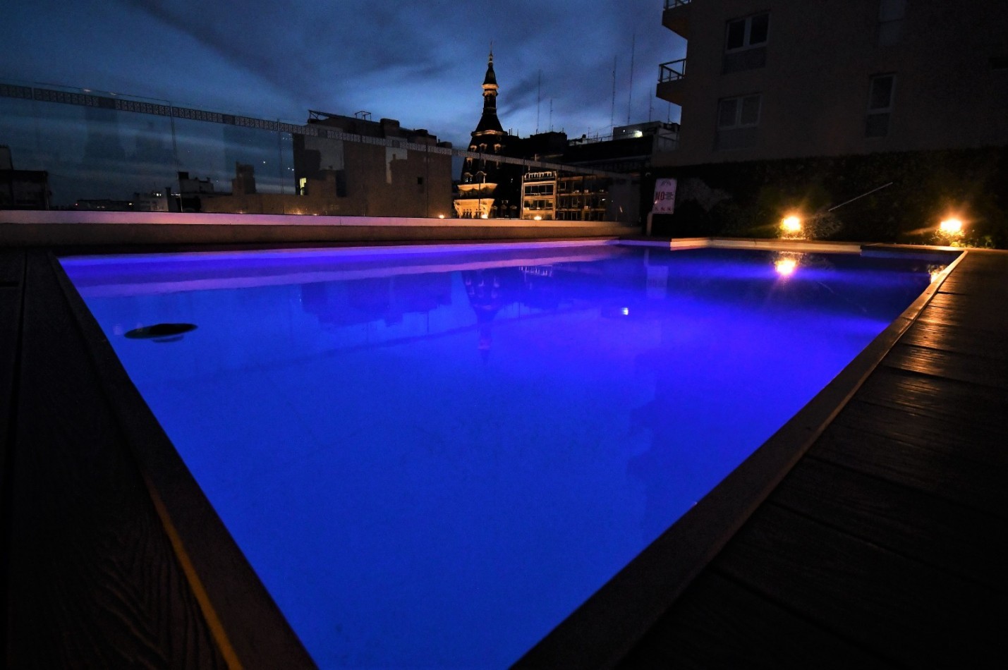 Departamento en Alquiler en San Telmo con Piscina, Coworking y Seguridad 24 Horas