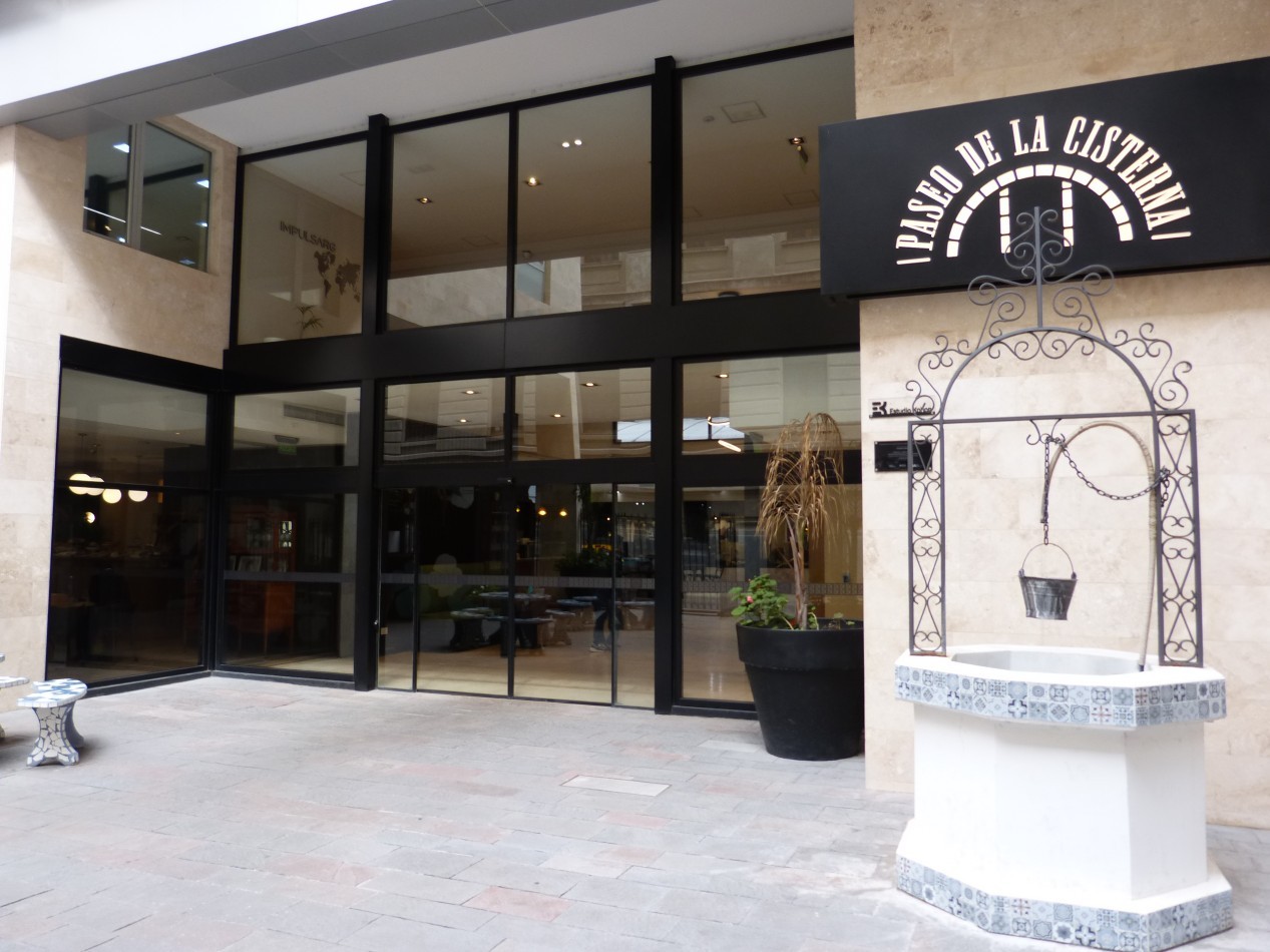 Departamento en Alquiler en San Telmo con Piscina, Coworking y Seguridad 24 Horas