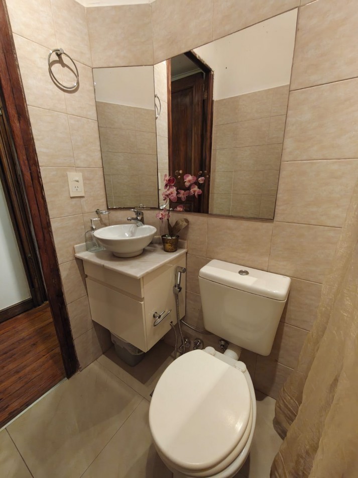 Monoambiente en Alquiler en Retiro, Piso Alto con Vista Abierta
