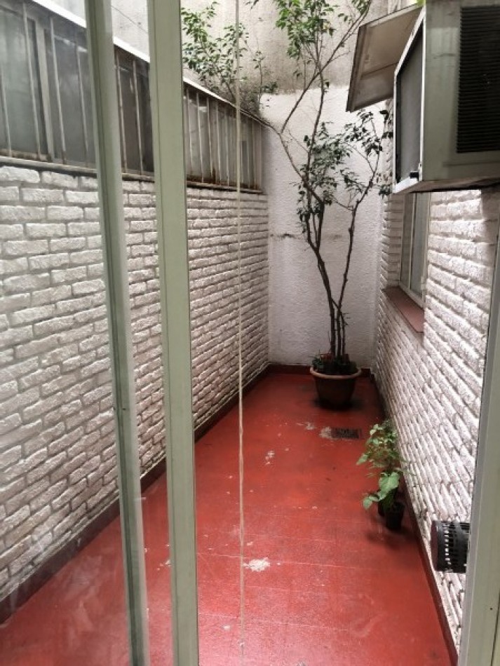 Oportunidad en Belgrano | 2 Ambientes con Patio | Bajas Expensas | Planta Baja | Ideal Vivienda o Inversion