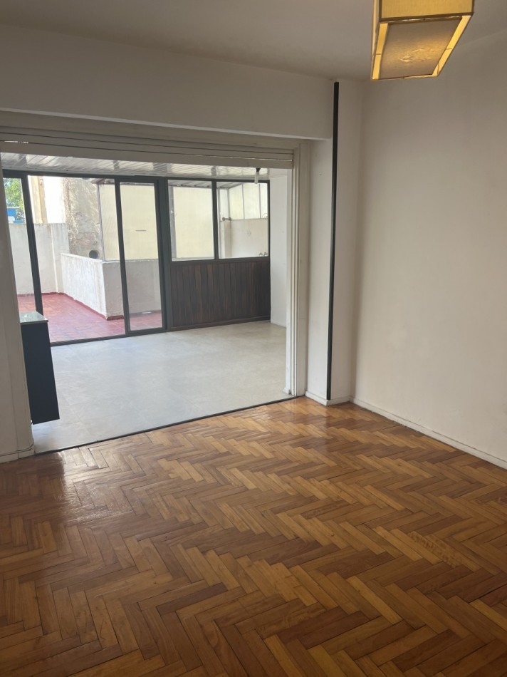 AGUERO 1600 - a pasos de Av. Santa Fe - amplia terraza privada. RECOLETA ---se esta pintando a nuevo!
