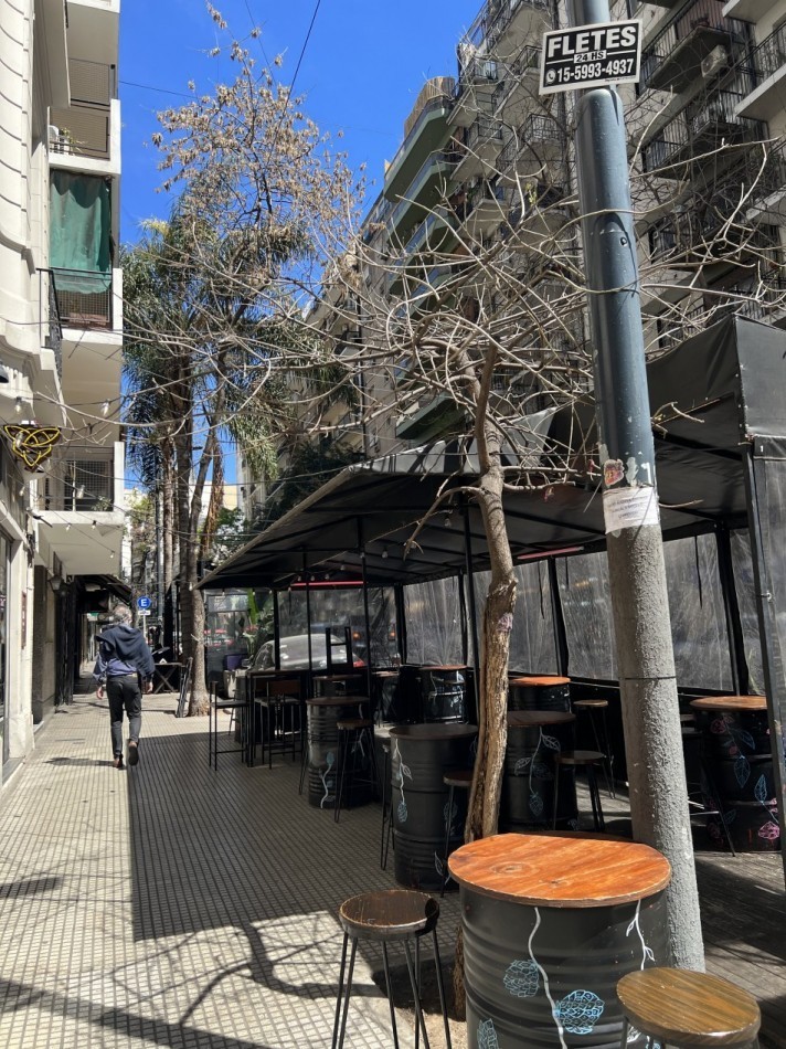 AGUERO Y AV SANTA FE - Amplios ambientes -  terraza privada. RECOLETA --