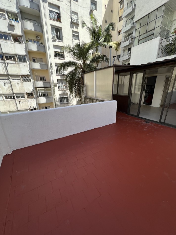 AGUERO Y AV SANTA FE - Amplios ambientes -  terraza privada. RECOLETA --