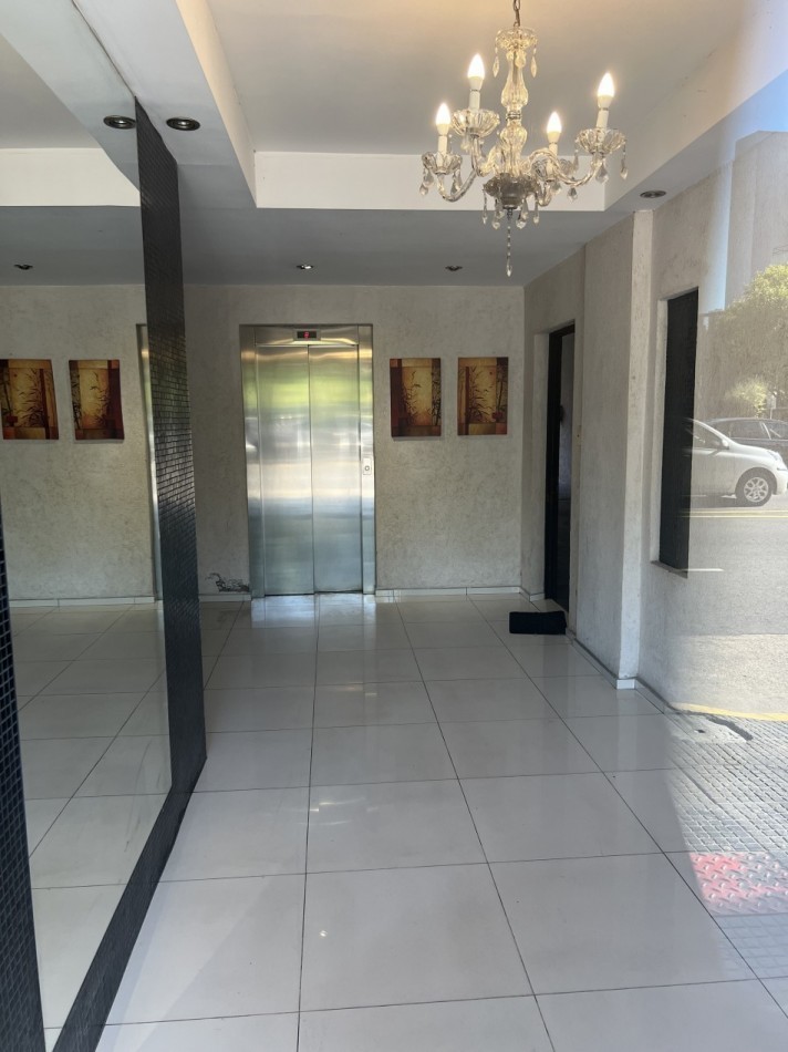 Alquiler 2 Ambientes en Colegiales | Balcon Amplio, Vista Abierta 