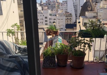 Talcahuano 2 amb con balcon - en venta!