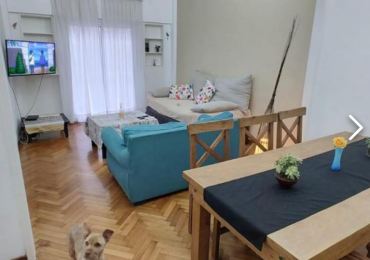 Departamento de 3 ambientes con balcon -Av. Corrientes y Azcuenaga - Balvanera
