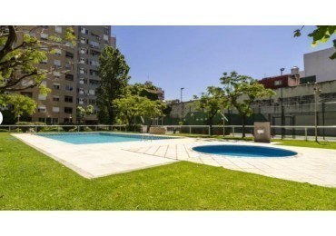 Departamento 4 ambientes con amenities- piscina, amplio jardin, cancha paddle. seg 24hs -Sanchez de Loria y Moreno
